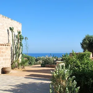https://dimora-cala-del-pozzo.sicilyhotelsitaly.net